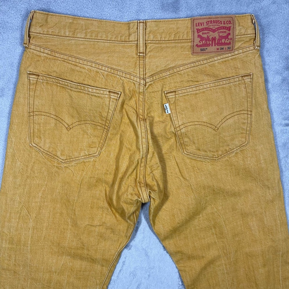 Levi's 501 Jeans Mens 31(30)x29(27) Yellow White Oak Cone Denim Button Fly - Picture 12 of 12